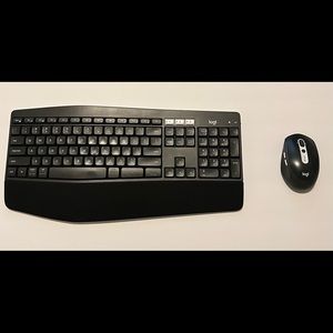 Logitech MK825 Wireless Keyboard/Mouse Combo